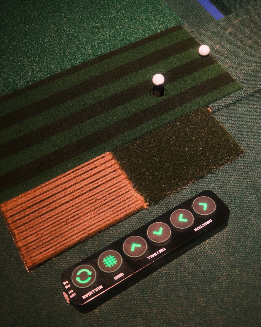 Hitting mat and glowing control pad